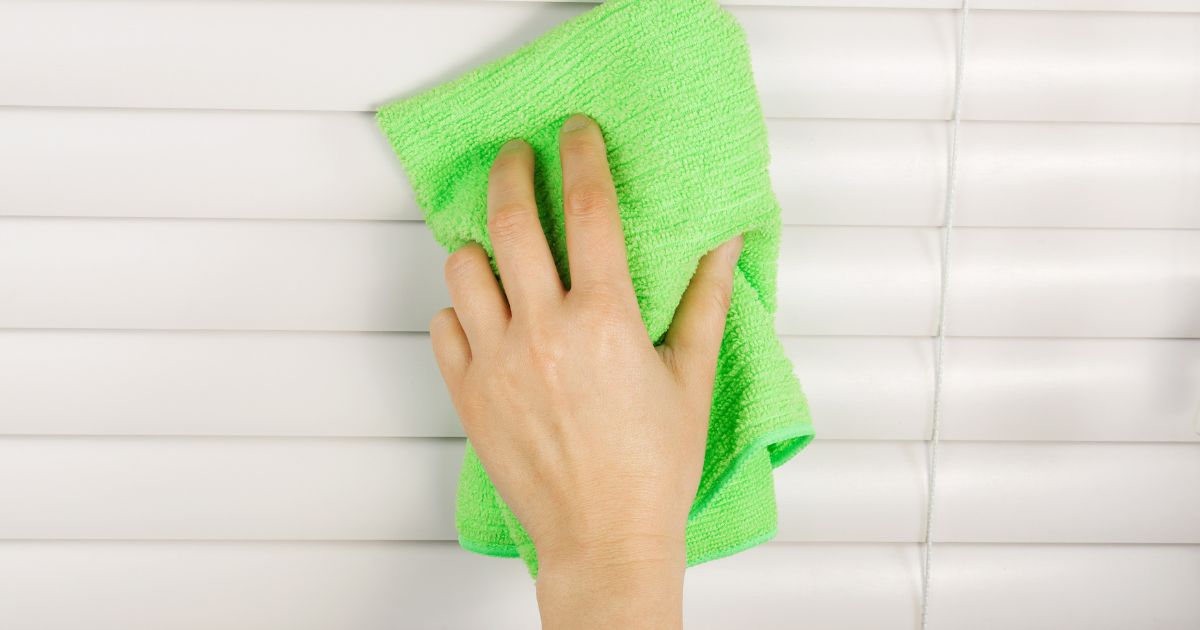 como limpar persiana